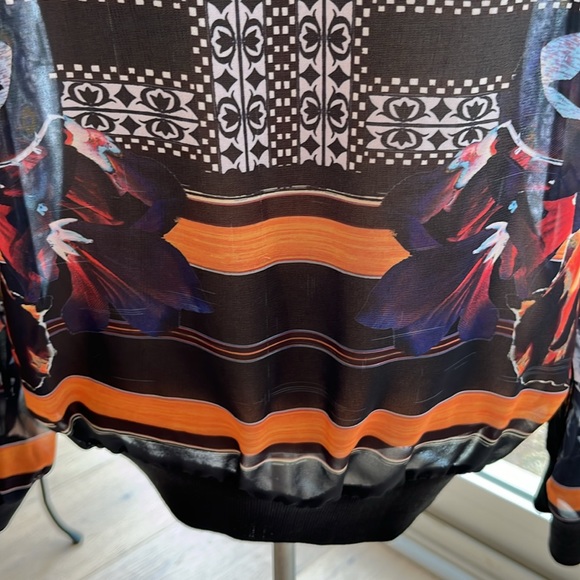 EUC Clover Canyon sheer printed blouse - Picture 3 of 13